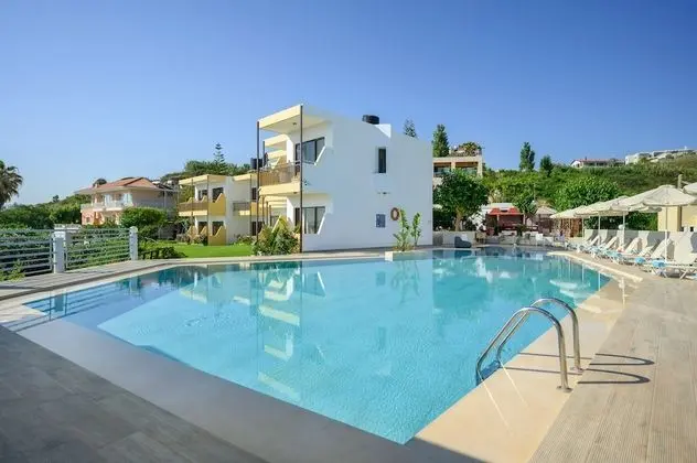 Hermes Apartments