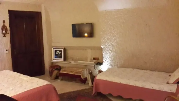 Hermes Cave Hotel - Oda