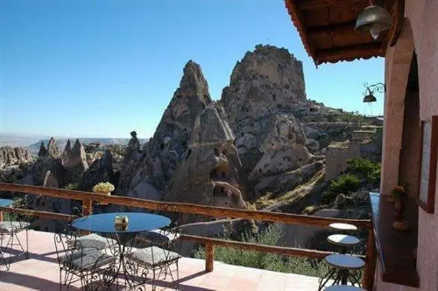 Hermes Cave Hotel
