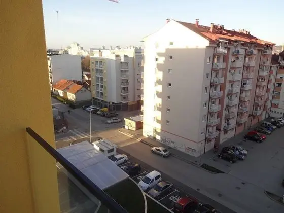 Hermes Lux Apartment