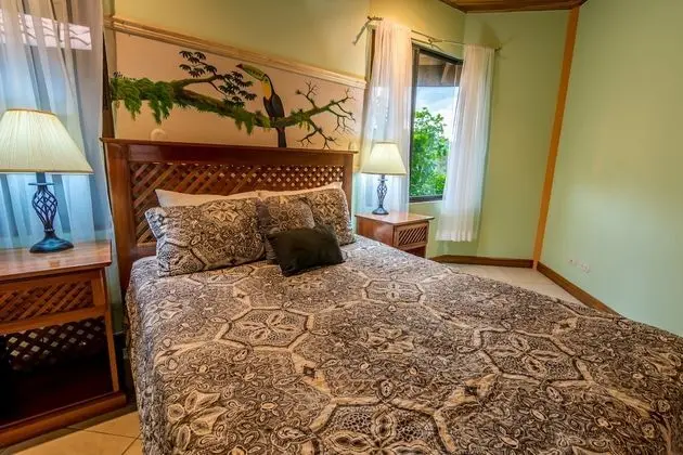 Hermosa Heights Villa 16 - Oda