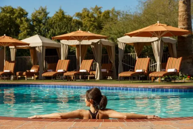 Hermosa Inn