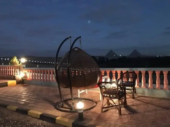 Heru Pyramids View Hotel - İç Mekan