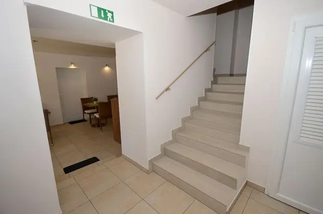 Hévízi Tópark Panzió - Lobi