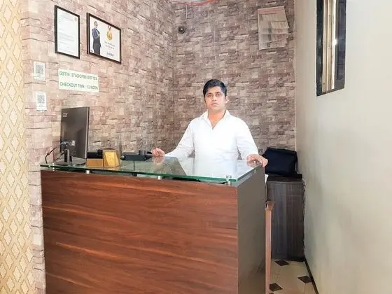 Hexa Star Residency - Lobi