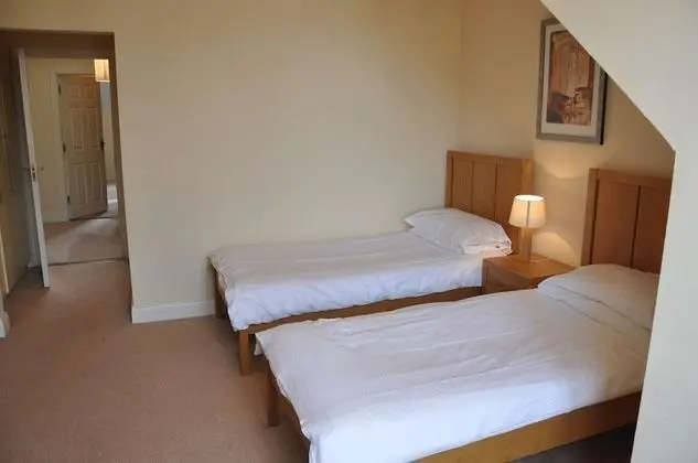 Heyward Mews Holiday Homes Sleeps 6 - Oda