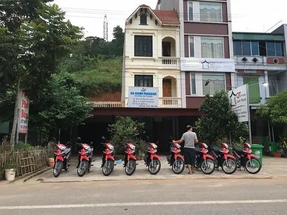 HG Hostel and Motobikes - Lobi