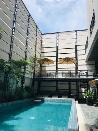 HH Hotel & Sky Bar - Dış Mekan