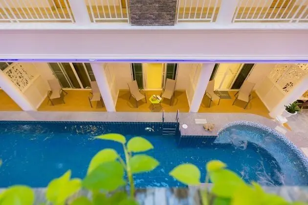 Hi Chiangrai Hotel - Havuz