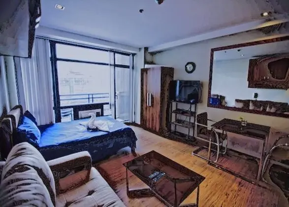 HI HOME at Gramercy Residences