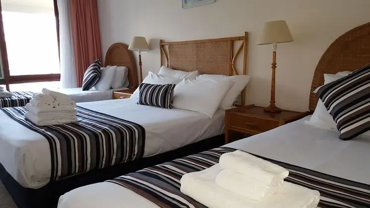 Hibiscus Lakeside Motel - Oda