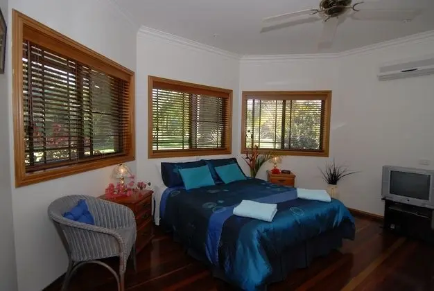 Hibiscus Lodge Bed & Breakfast - Oda