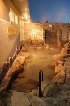 Hidamarinoyu Flop House - Hostel - Öne Çıkan Resim