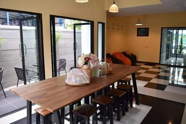 Hide Bangkok Hostel - Lobi