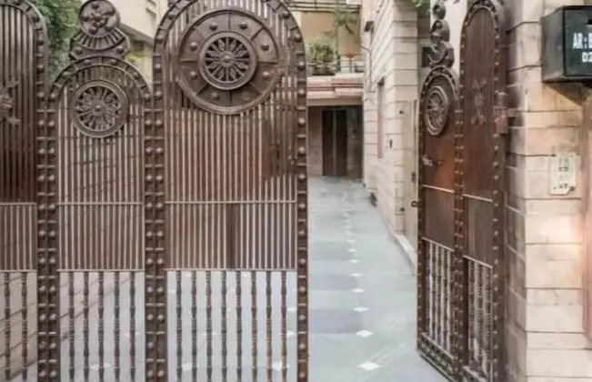 Hide-In Hostel Delhi - Dış Mekan