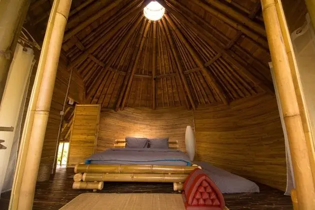Hide Tumbuk Bamboo by Atharva Bali - Oda