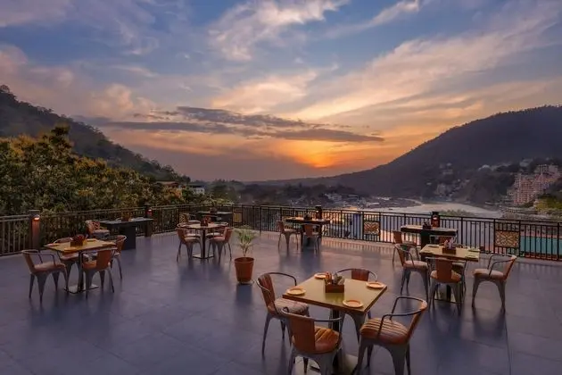 The Hideaway Bedzzz Rishikesh - Yerinde Yemek