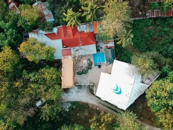 HideAway Dive Hostel