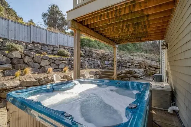 High Above the Sea - Spa