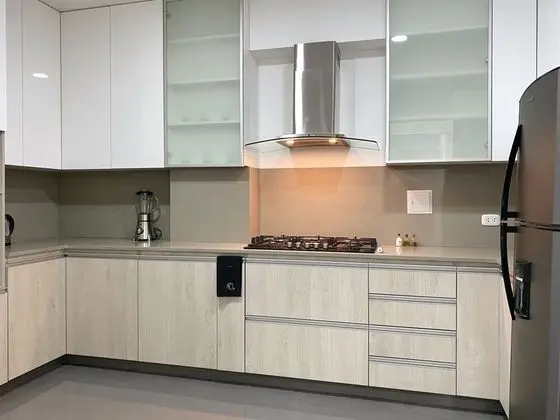High Ceiling 3BR in San Isidro by Wynwood-House - Mutfak
