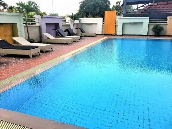 High Floor Apartment at Angket - Havuz