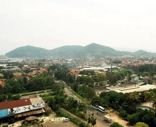 High Livin Apartment Baros