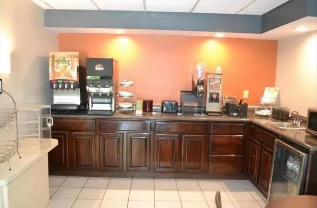 High Point Arcadia Inn - Yerinde Yemek