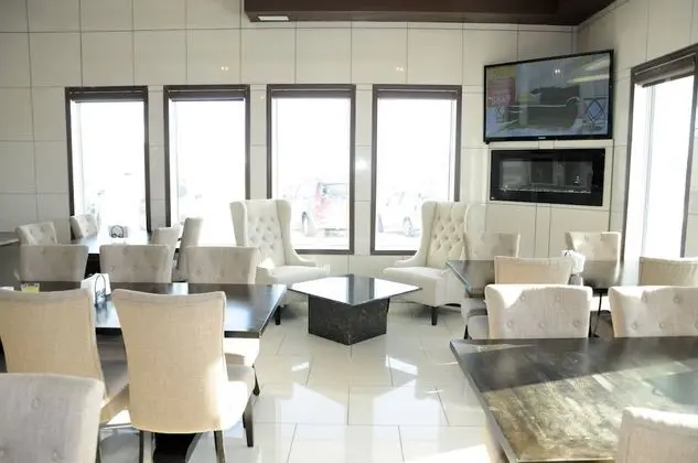 High Point Inn & Suites Peace River - Yerinde Yemek