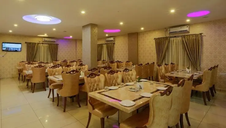 High Sky - A Boutique Hotel