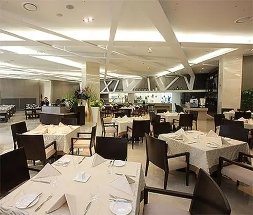 High1 Grand Hotel Convention Tower - Yerinde Yemek