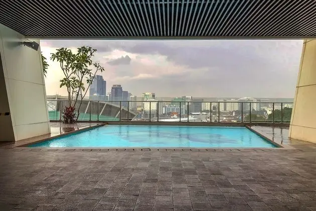 Highest Value Studio Room at Menteng Park Apartment - Havuz