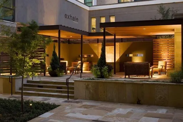 Highland Dallas, Curio Collection By Hilton