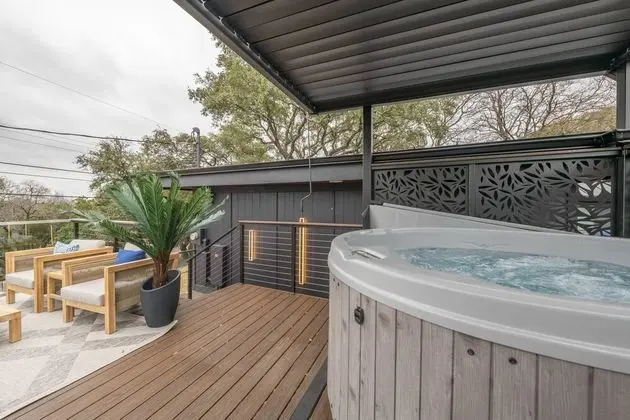 Highland Heights - Spa