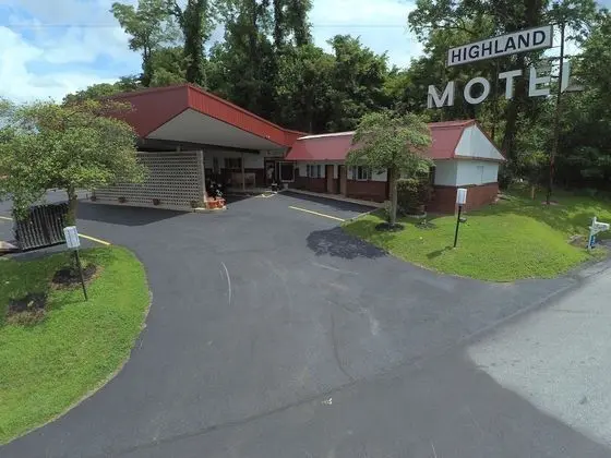 Highland Inn New Cumberland - Dış Mekan