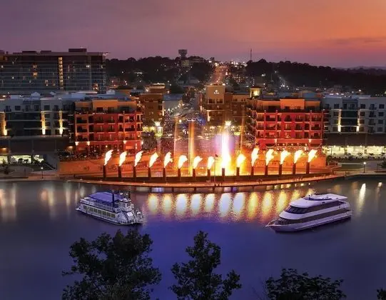 Highland Pointe - Resort Amenities - Hot tub - Central Location - Lakes!!