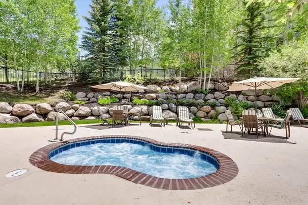 Highlands Area by East West Hospitality - Spa