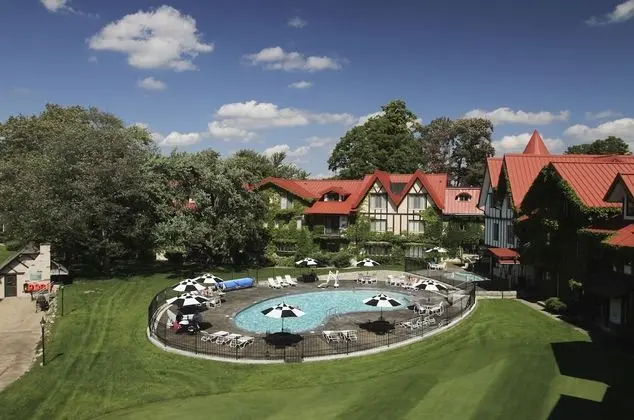 The Highlands at Harbor Springs - Havuz
