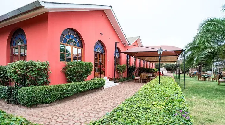HIGHVIEW HOTEL