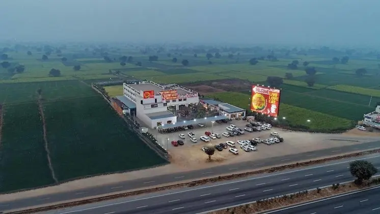 Hotel Highway King Behror Neemrana