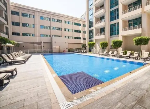 HiGuests - Boulevard Central Tower - Havuz