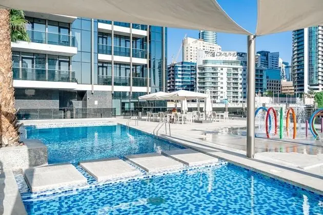 HiGuests - Sparkle tower 1