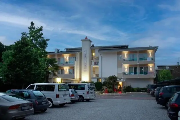 Hotel Hiki - Dış Mekan