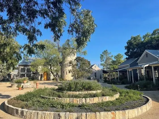 Hill Country Herb Garden - Öne Çıkan Resim