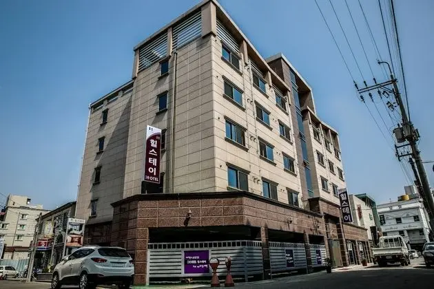 Hill Stay Hotel Residence