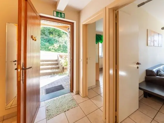 Hill View Apartment in Bouillon With Terrace - Lobi