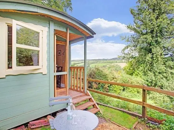 Hill-view Holiday Home in Taunton With Garden and Balcony - Öne Çıkan Resim