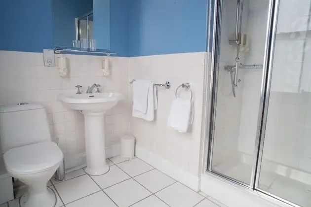 Hill View House Bed & Breakfast - Banyo Tipleri
