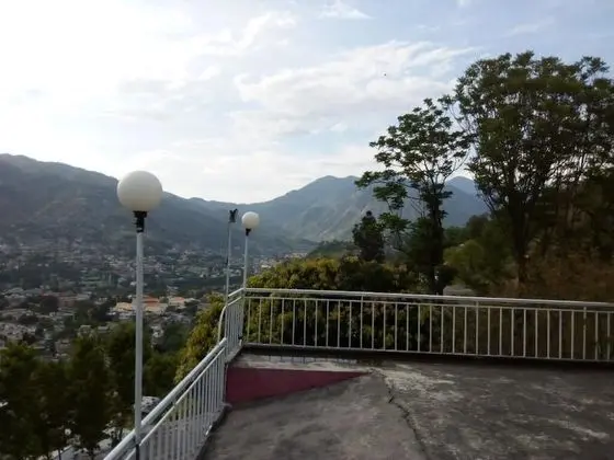 HillBrow Guest House And Restaurant - Dış Mekan