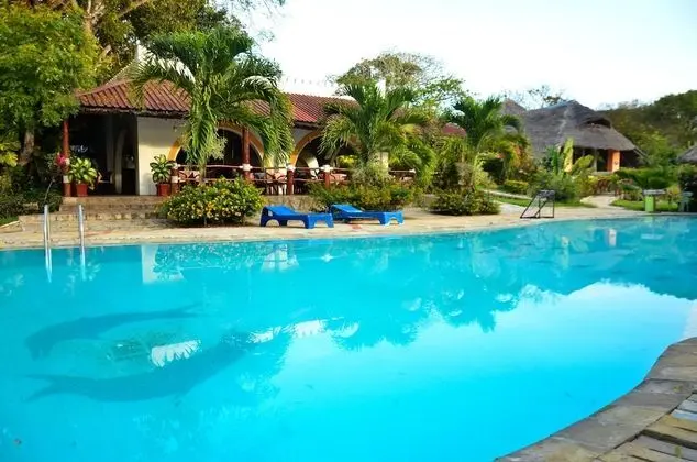 HillPark Hotel - Tiwi Beach - Havuz
