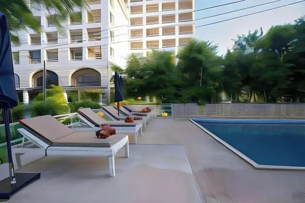 Hillside Resort Pattaya - Havuz